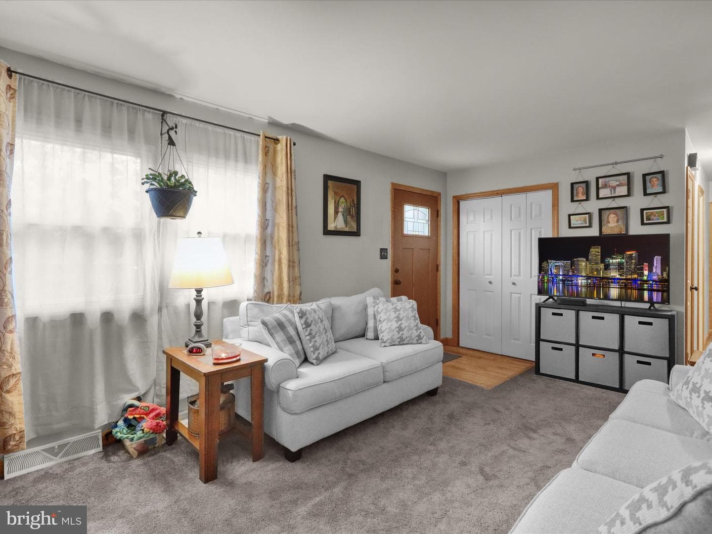 3810 Willow Grove Avenue photo 4