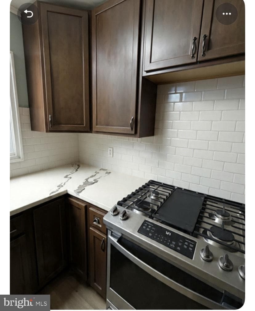 113 Wood Lane photo 11