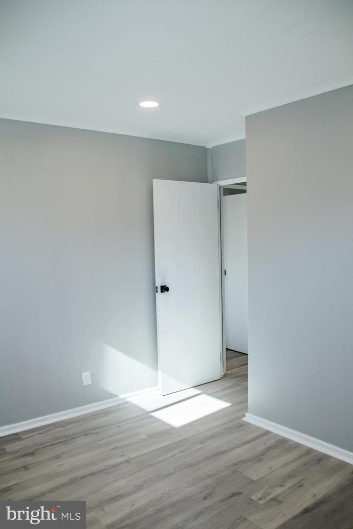 113 Wood Lane photo 6