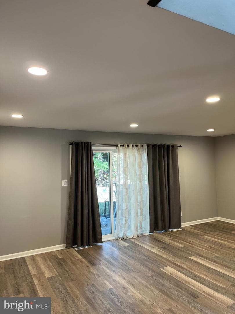 65 Wedge Lane photo 16