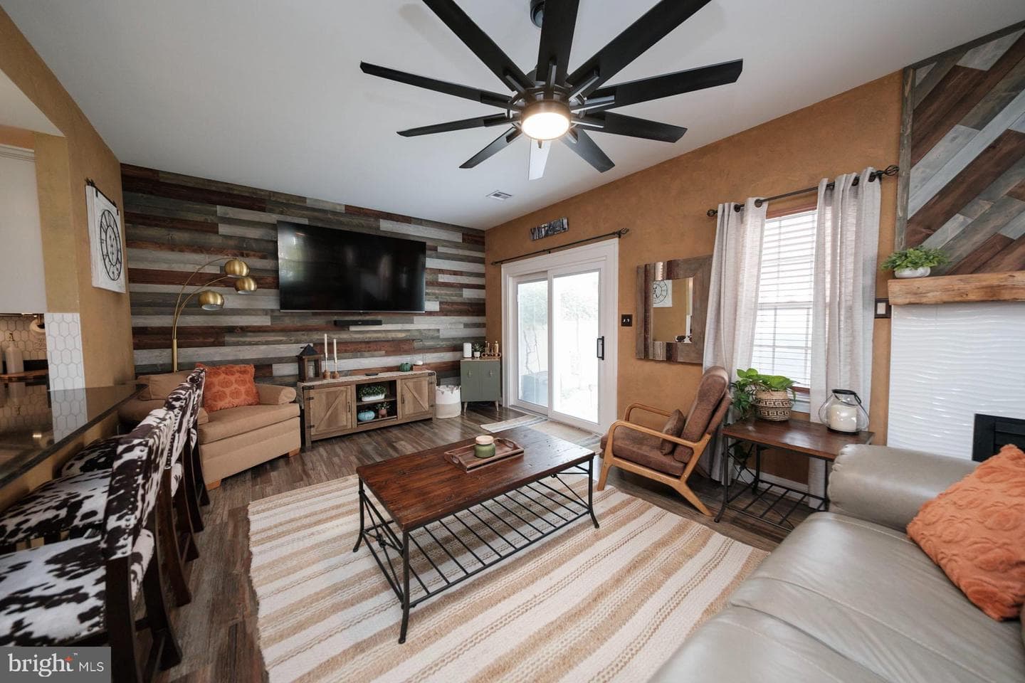 218 Silk Drive photo 10