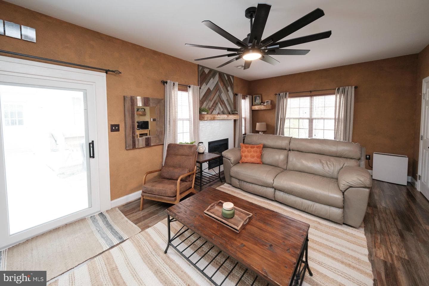 218 Silk Drive photo 11