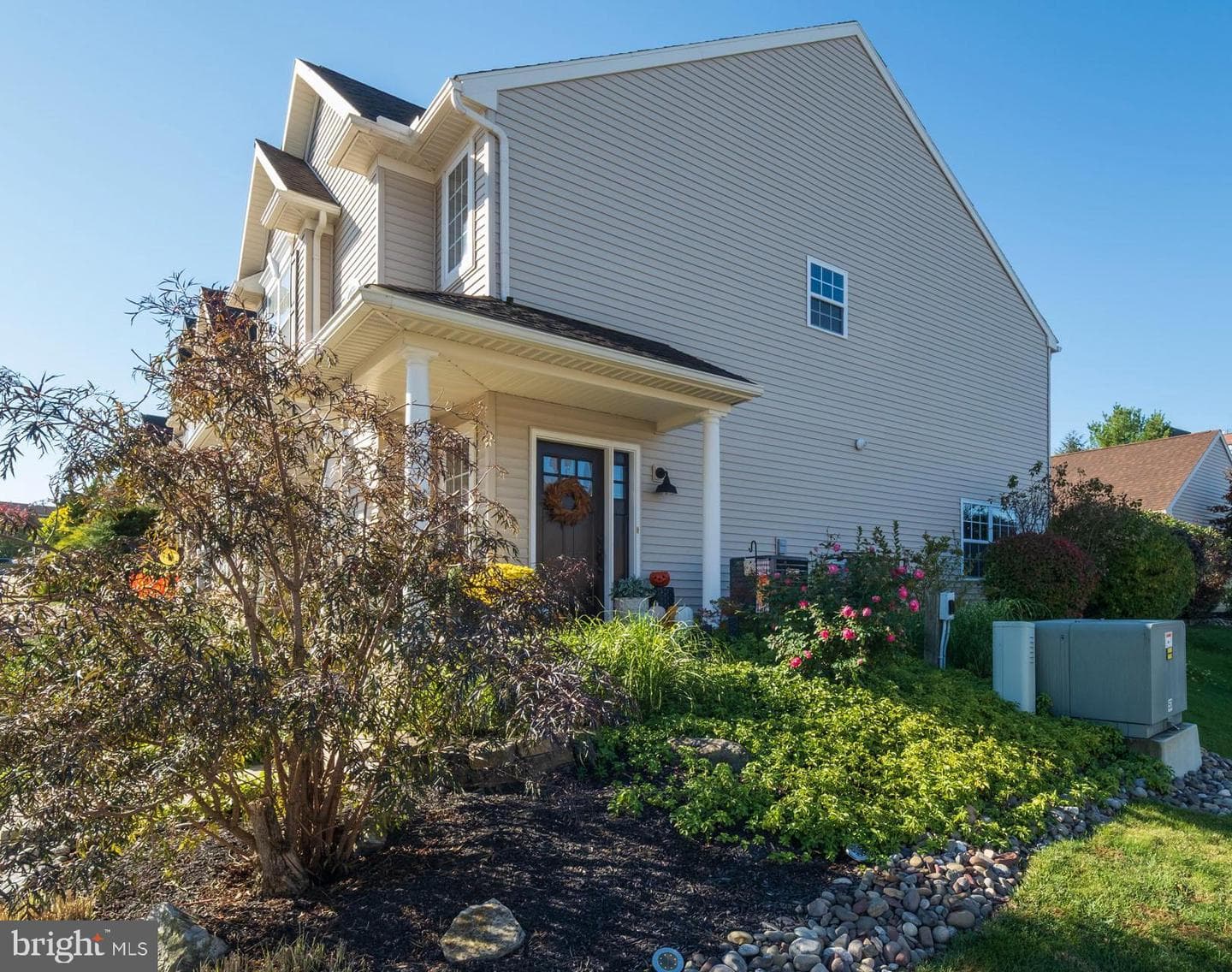 218 Silk Drive photo 3