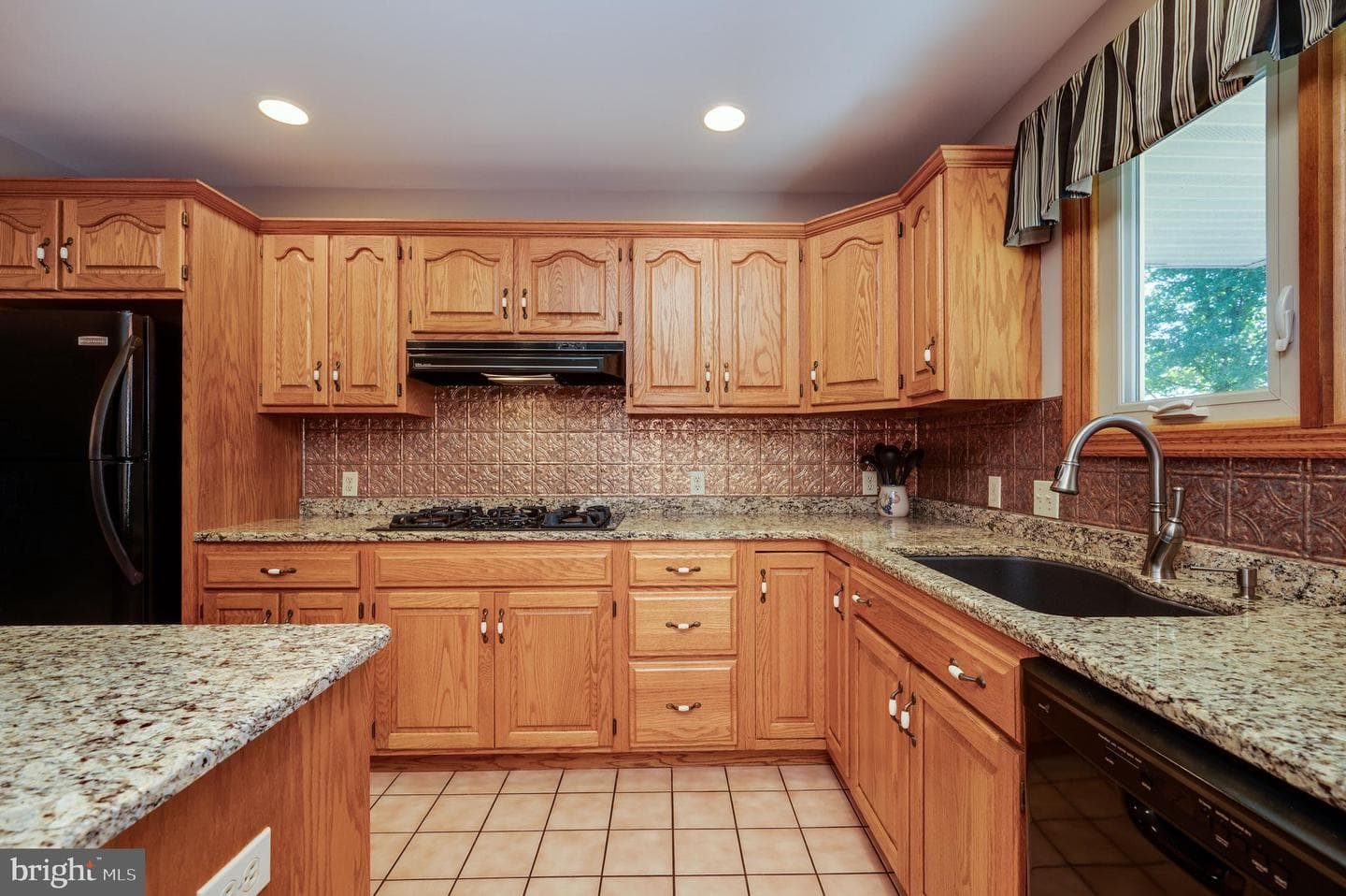 1001 Mill Road photo 7