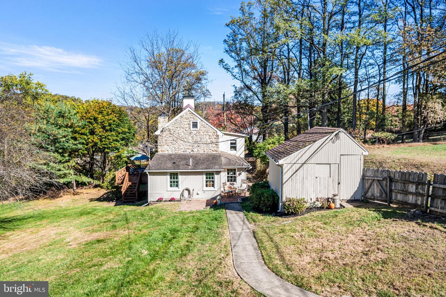 84 Sunset Hill Road photo 2