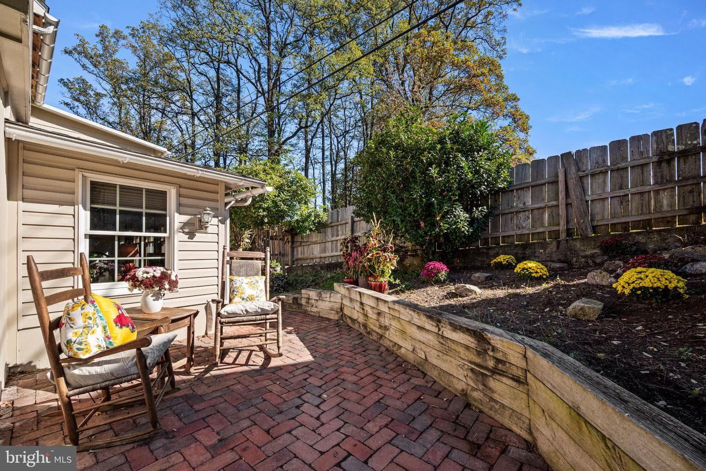 84 Sunset Hill Road photo 3