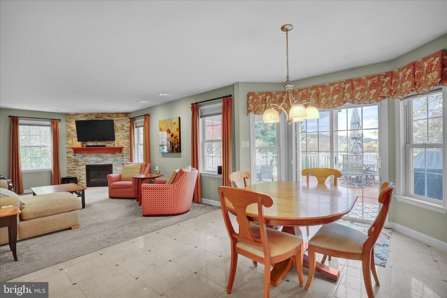 35 Pacific Avenue photo 14