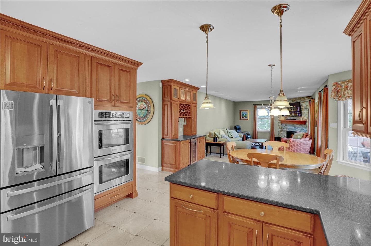 35 Pacific Avenue photo 18