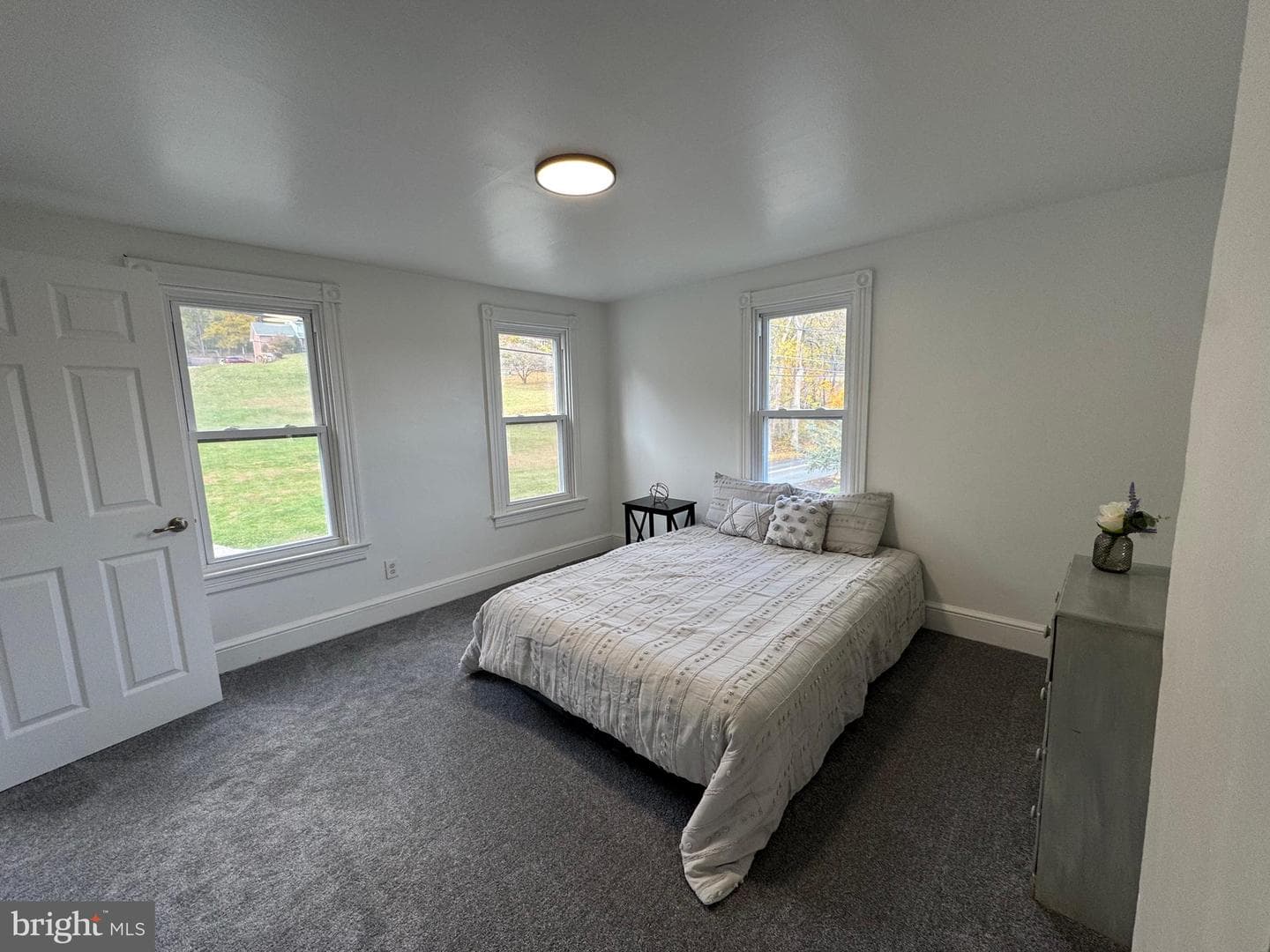 111 W 33rd Street photo 24