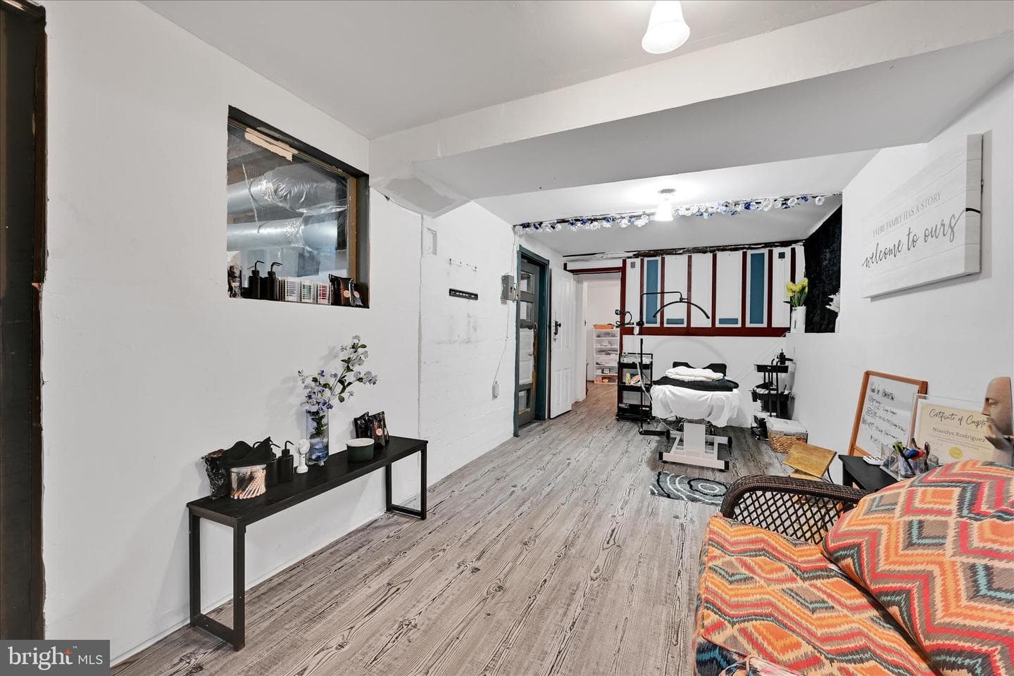 2460 Grandview Avenue photo 36