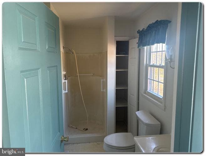 120 James Road photo 11