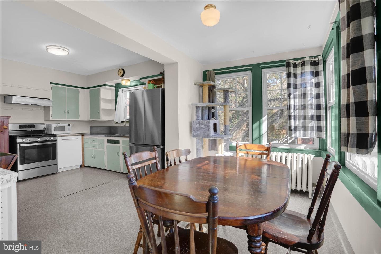 505 Brighton Avenue photo 7