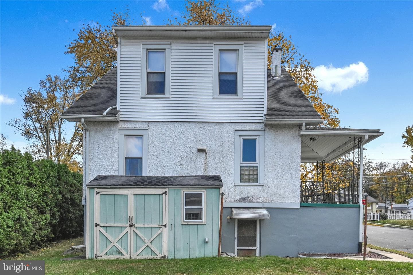 979 New Holland Road photo 28