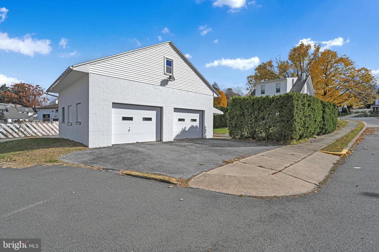 979 New Holland Road photo 29