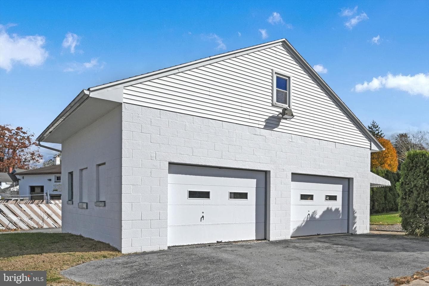 979 New Holland Road photo 30