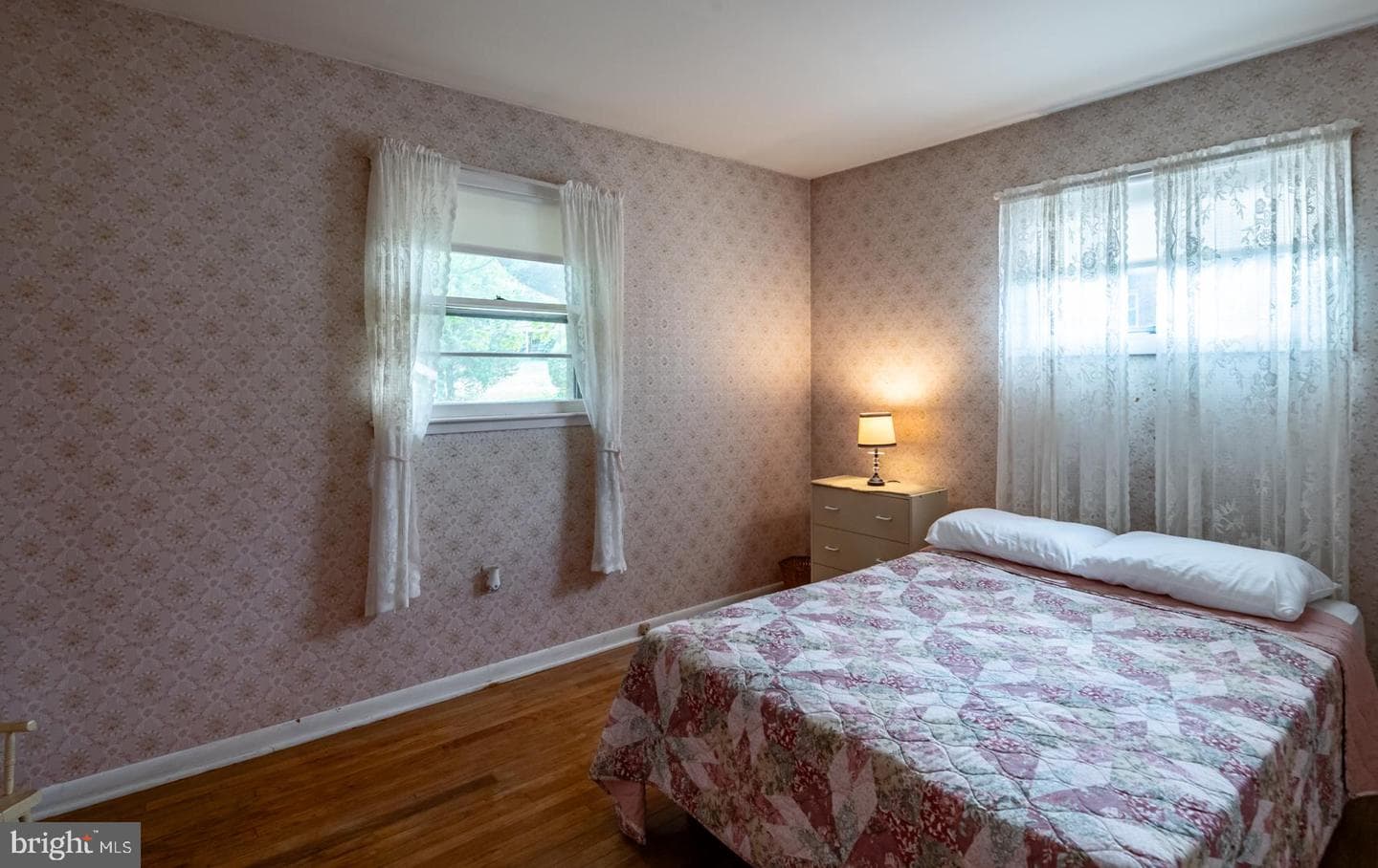 207 Laurel Avenue photo 16