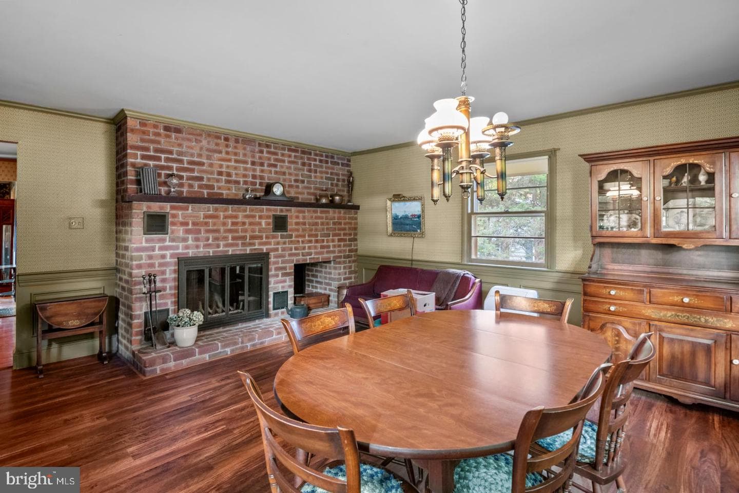 207 Laurel Avenue photo 8