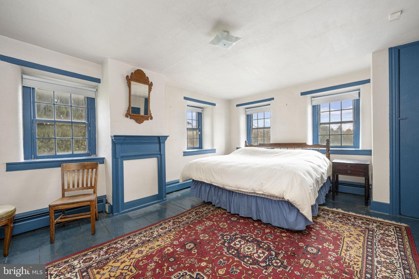 1041 Reading Avenue photo 34