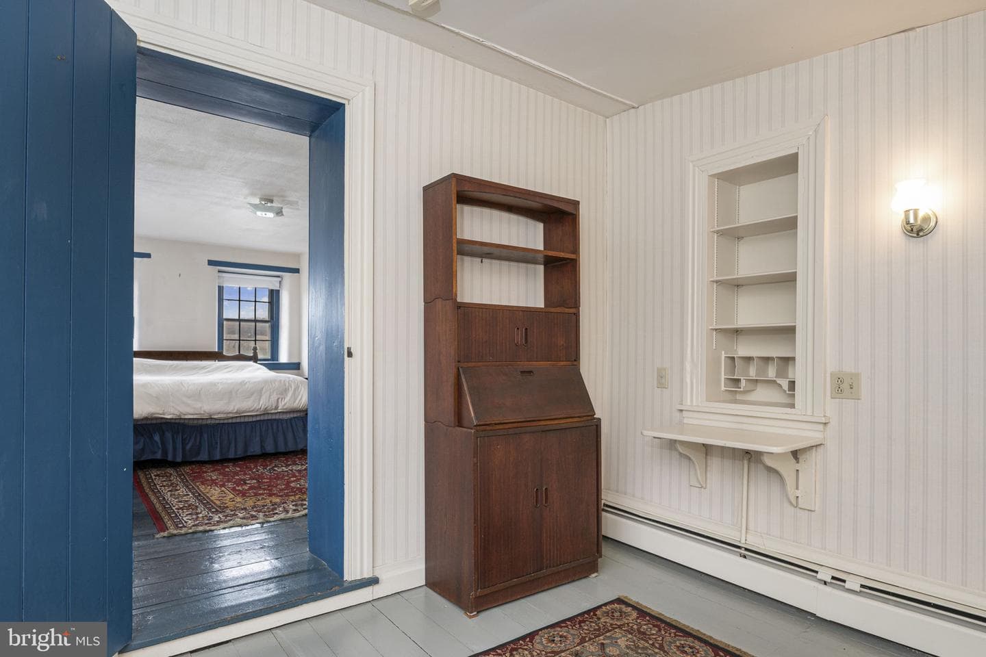 1041 Reading Avenue photo 36