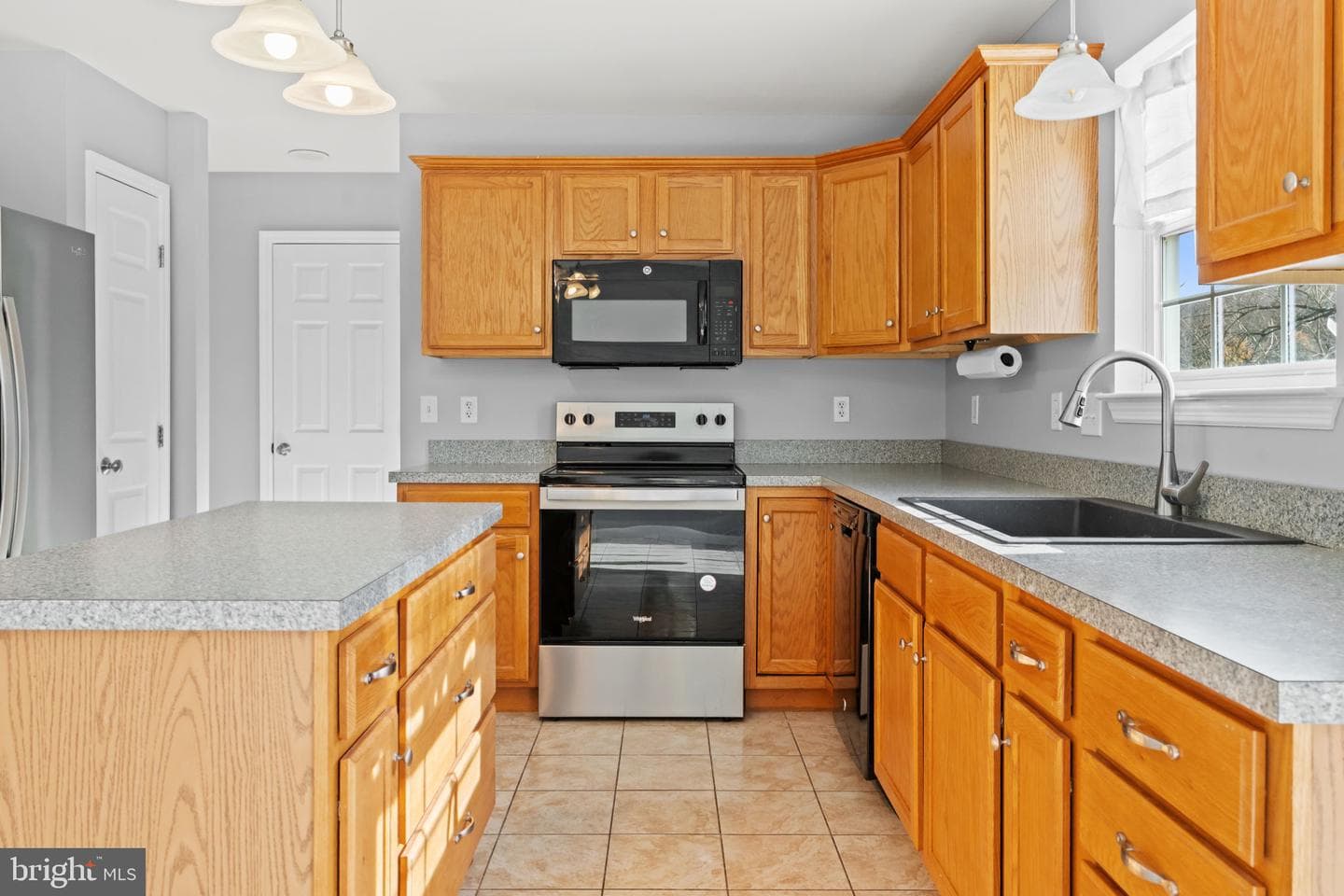 1014 Daisy Drive photo 19