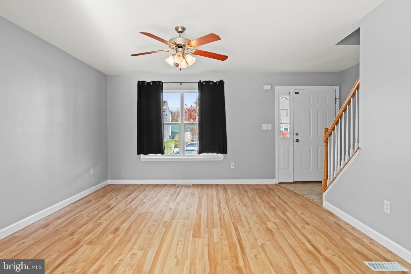 1014 Daisy Drive photo 6