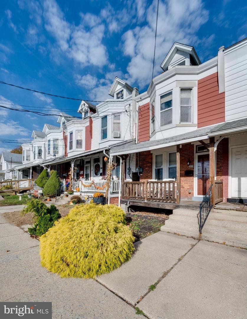 117 E High Street photo 3