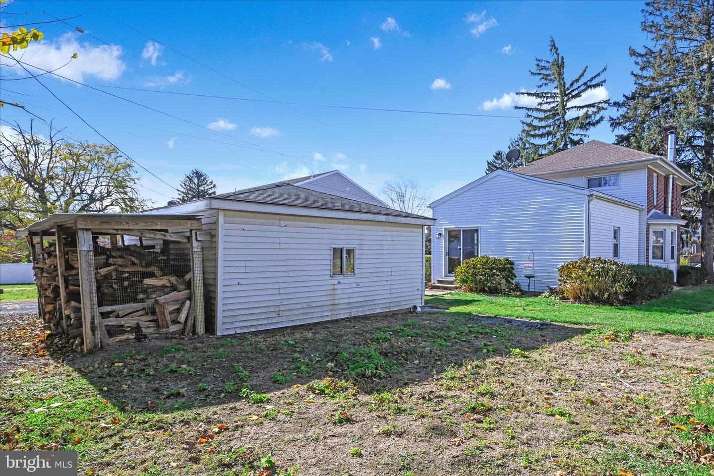 437 Jefferson Street photo 27