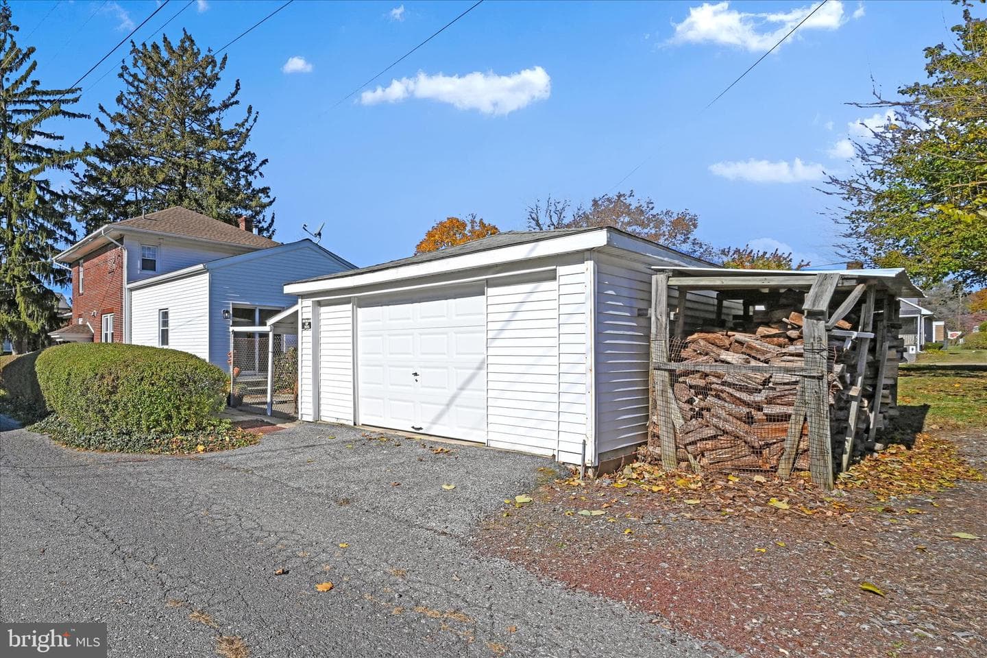 437 Jefferson Street photo 30