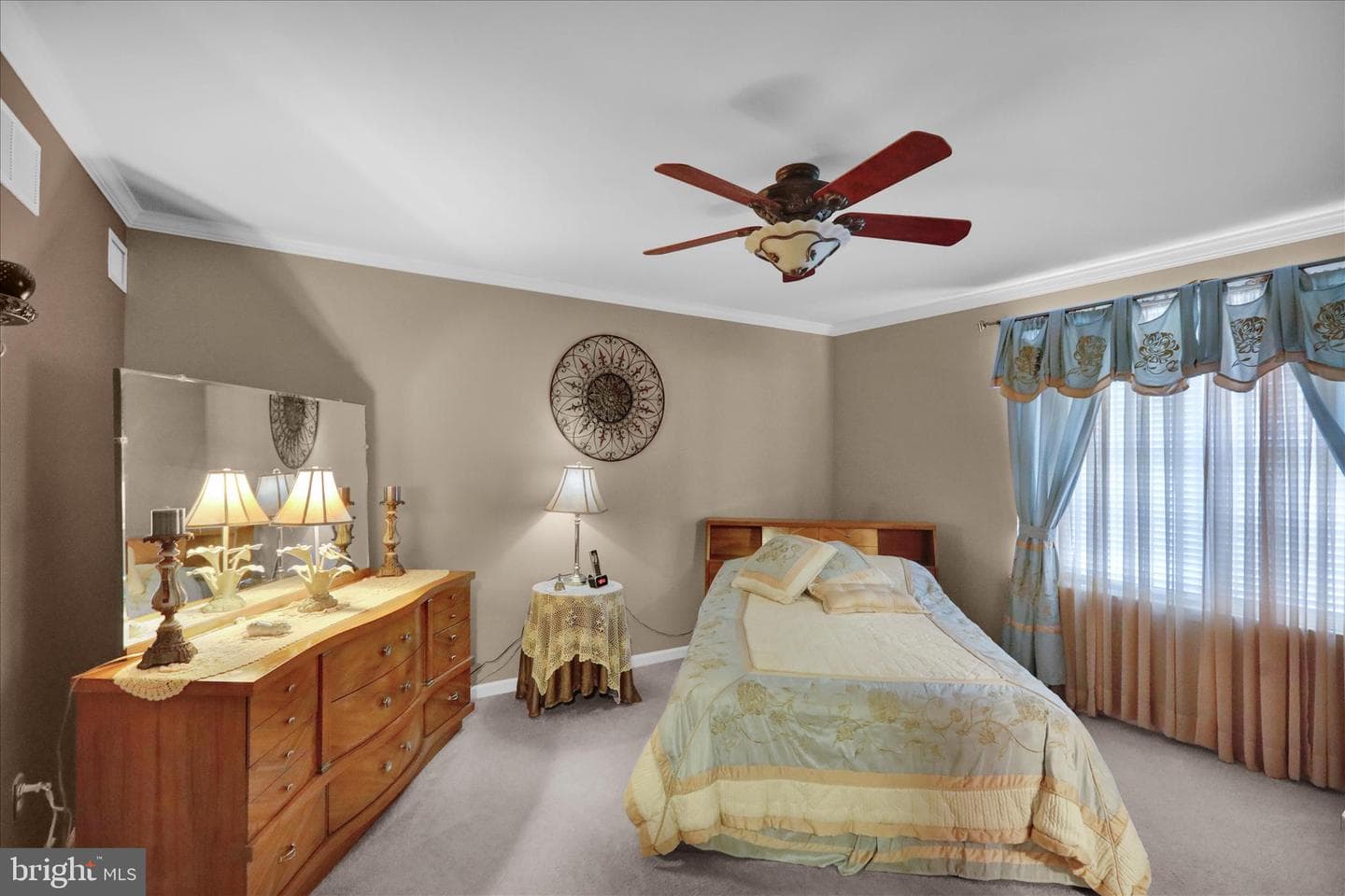 8 Bancroft Terrace photo 19