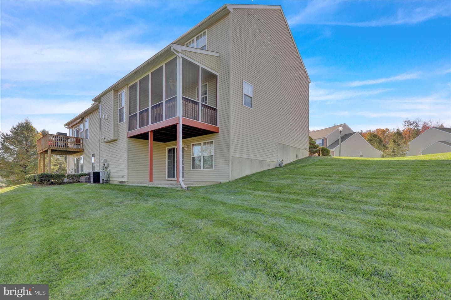 8 Bancroft Terrace photo 27