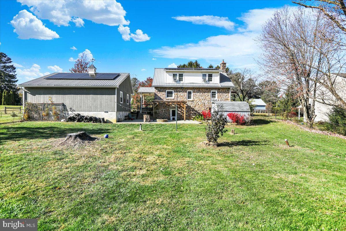 59 Henry Road photo 29