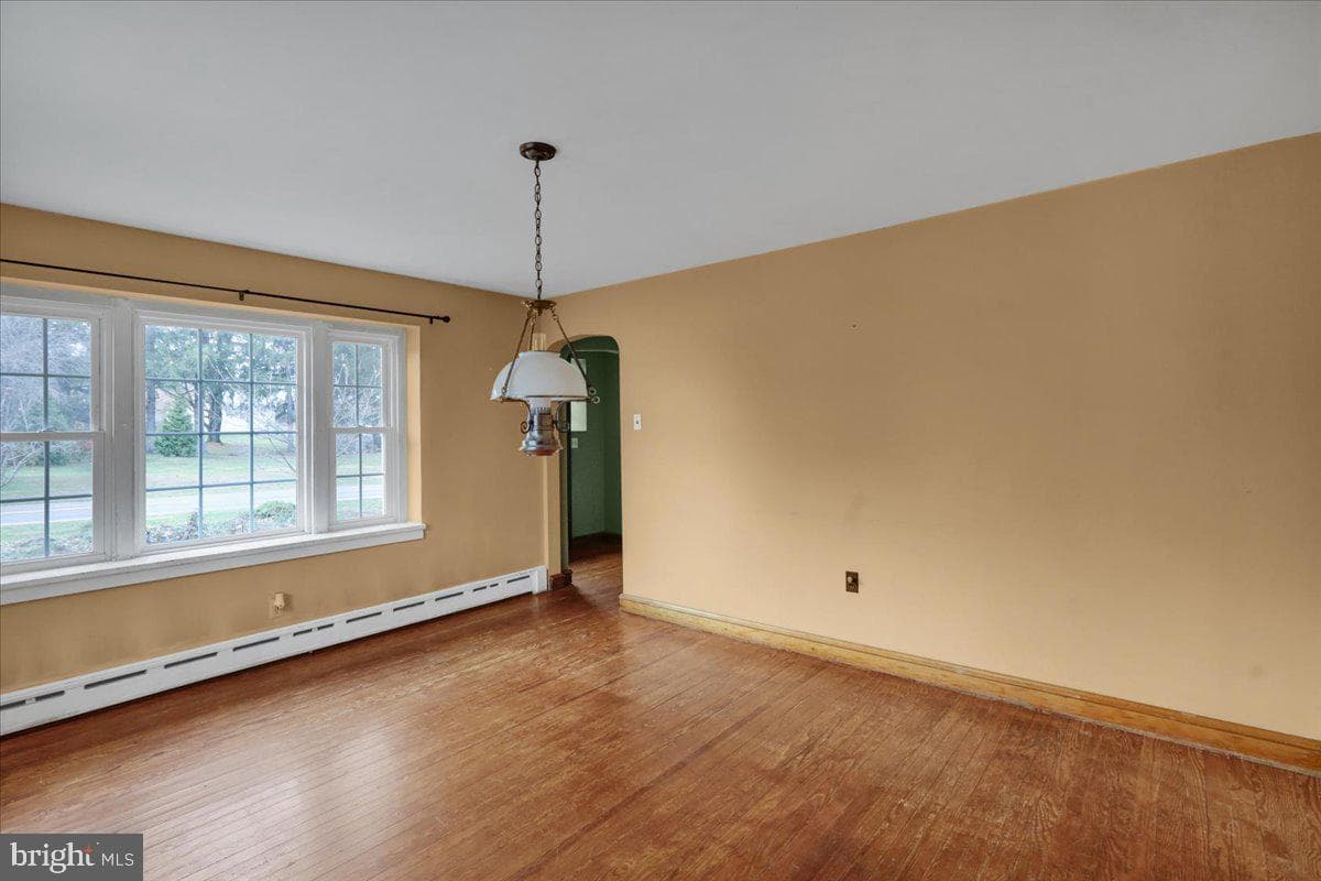 59 Henry Road photo 8