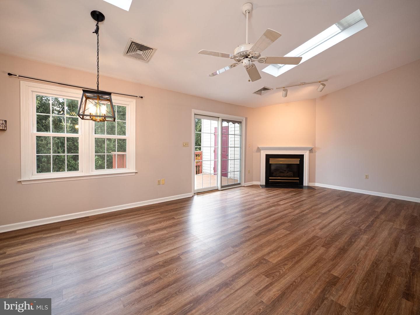3217 Garfield Avenue #E photo 11
