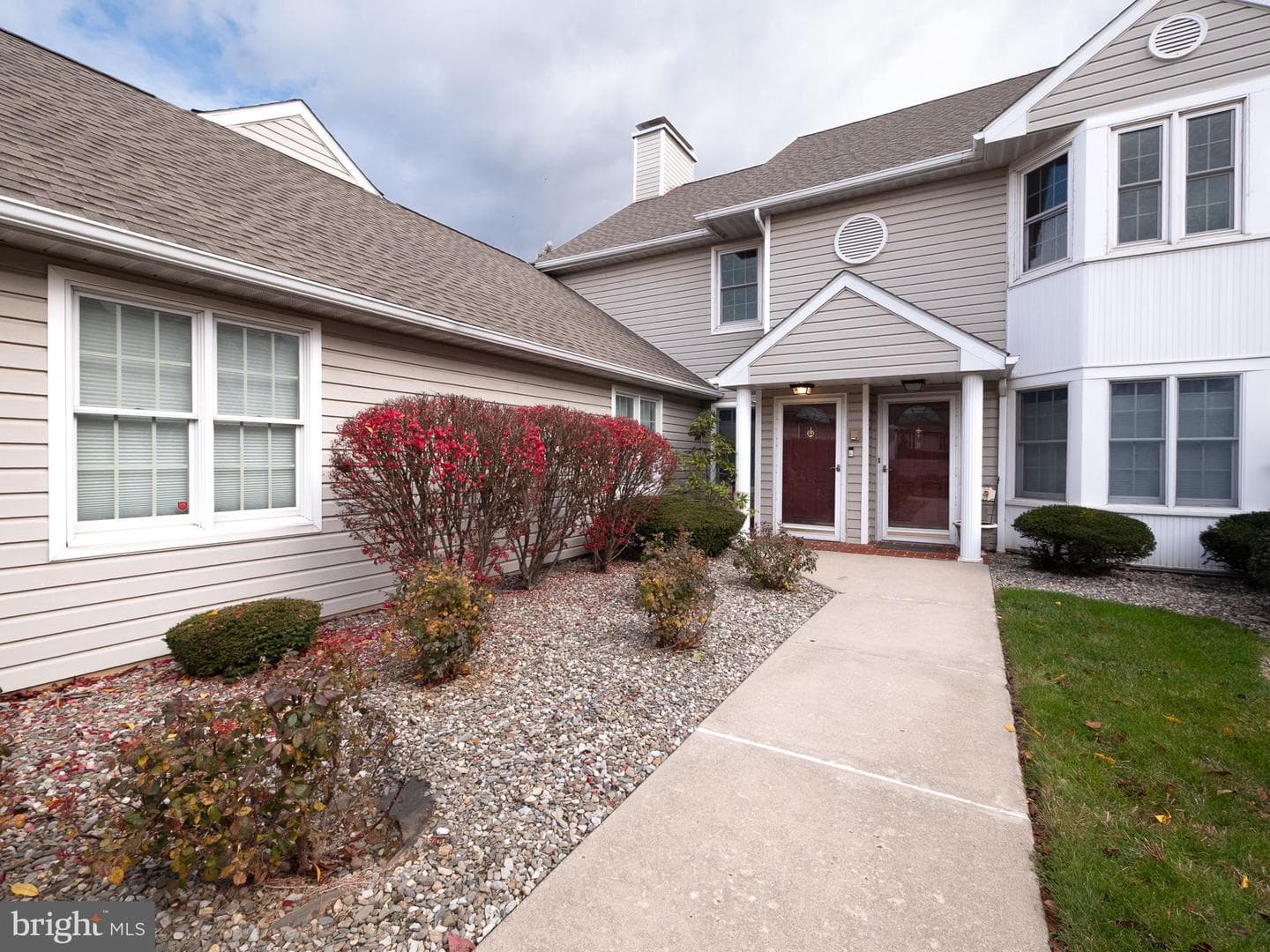 3217 Garfield Avenue #E photo 2