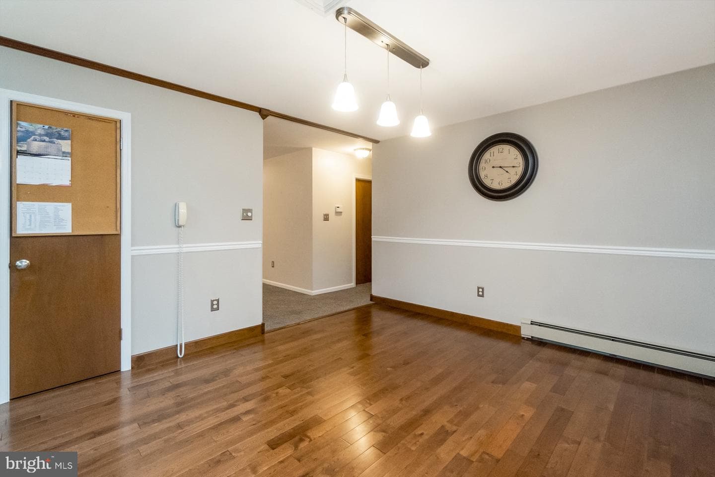 1053 Hilltop Road photo 15