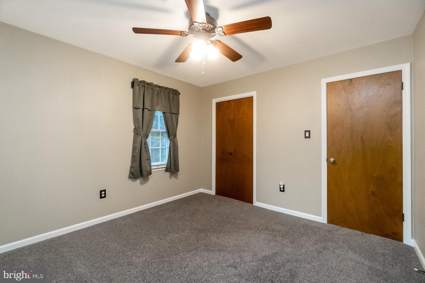 1053 Hilltop Road photo 26