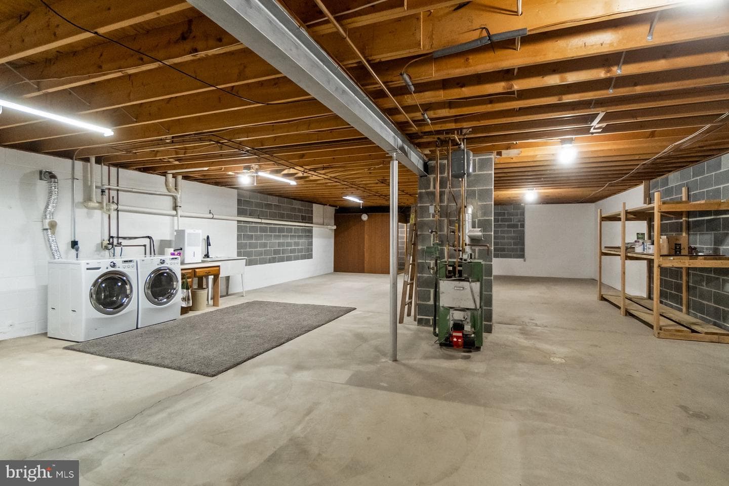 1053 Hilltop Road photo 33