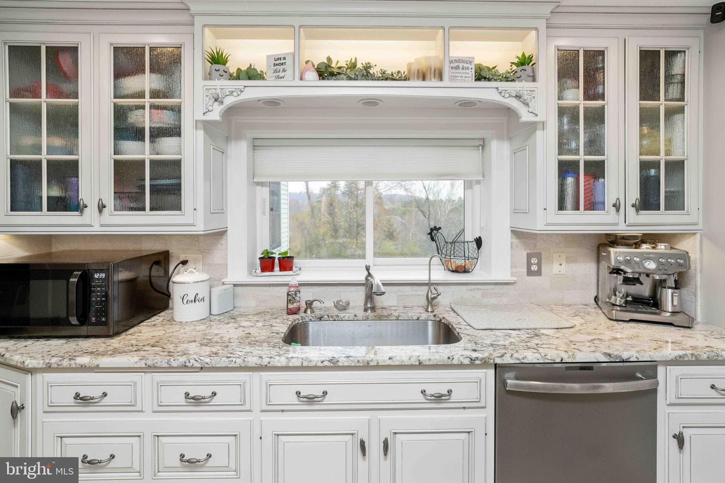100 Pineland Road photo 41