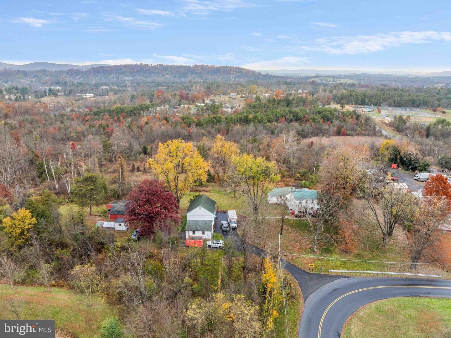 100 Pineland Road photo 58