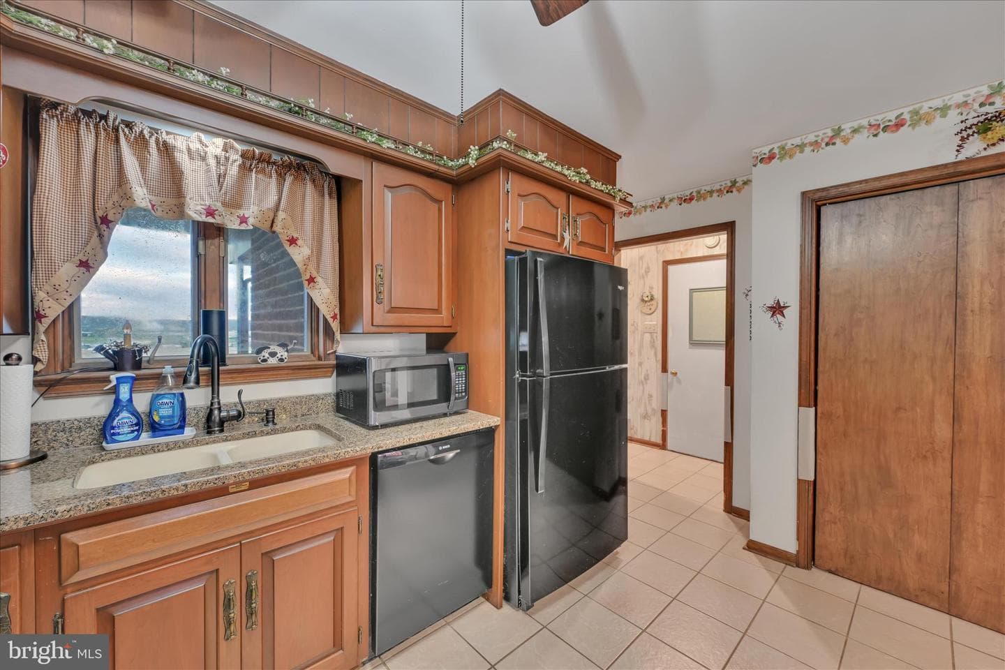 332 Kindt Corner Road photo 11