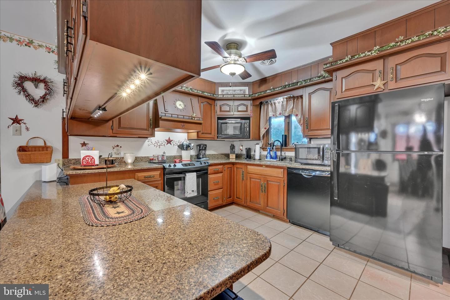 332 Kindt Corner Road photo 9