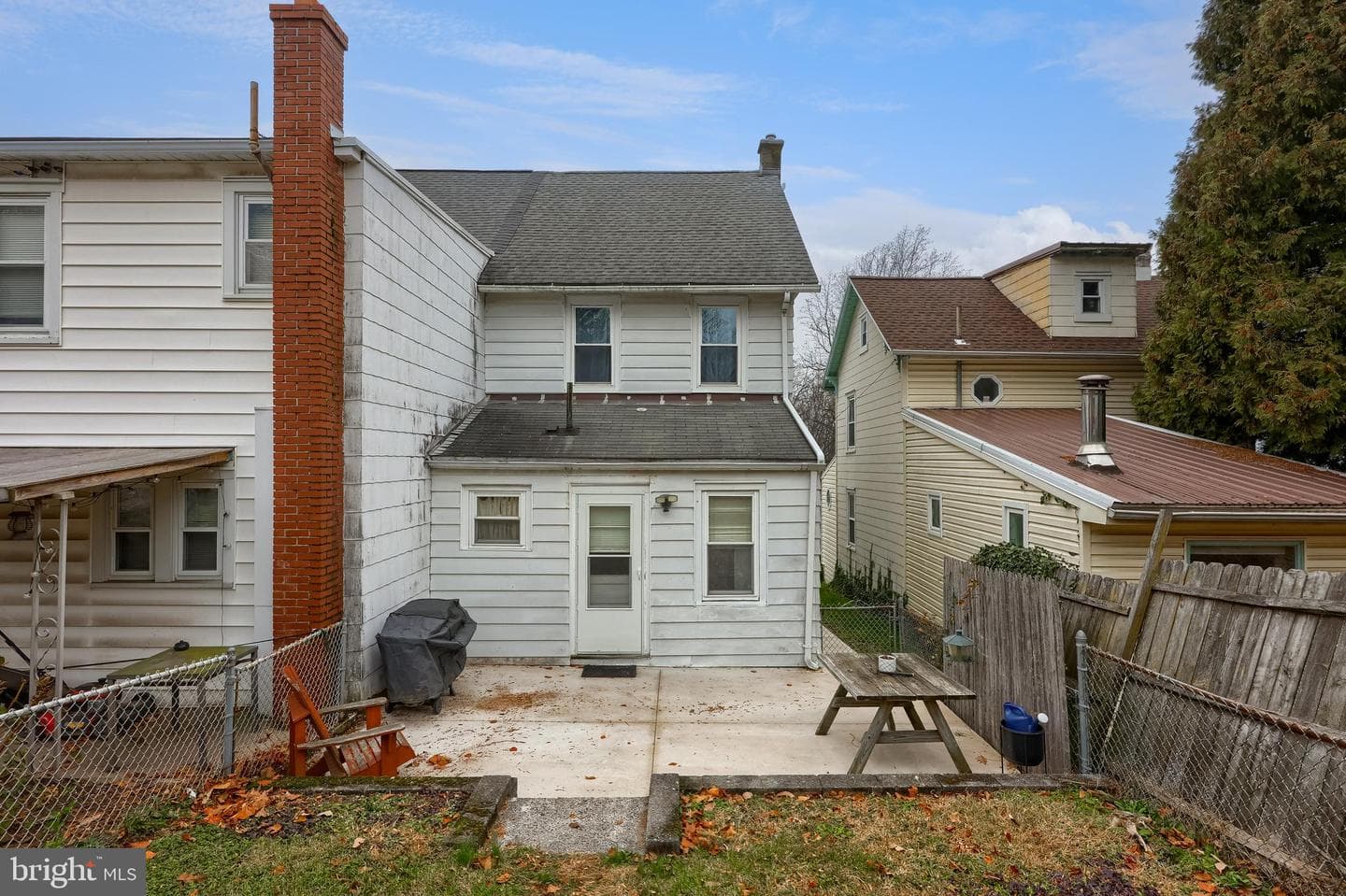 836 Scenic Drive photo 18