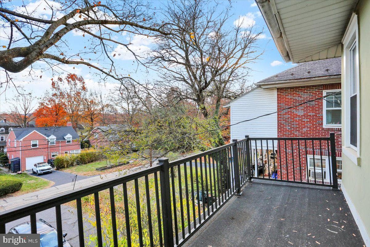 1536 Dauphin Avenue photo 25