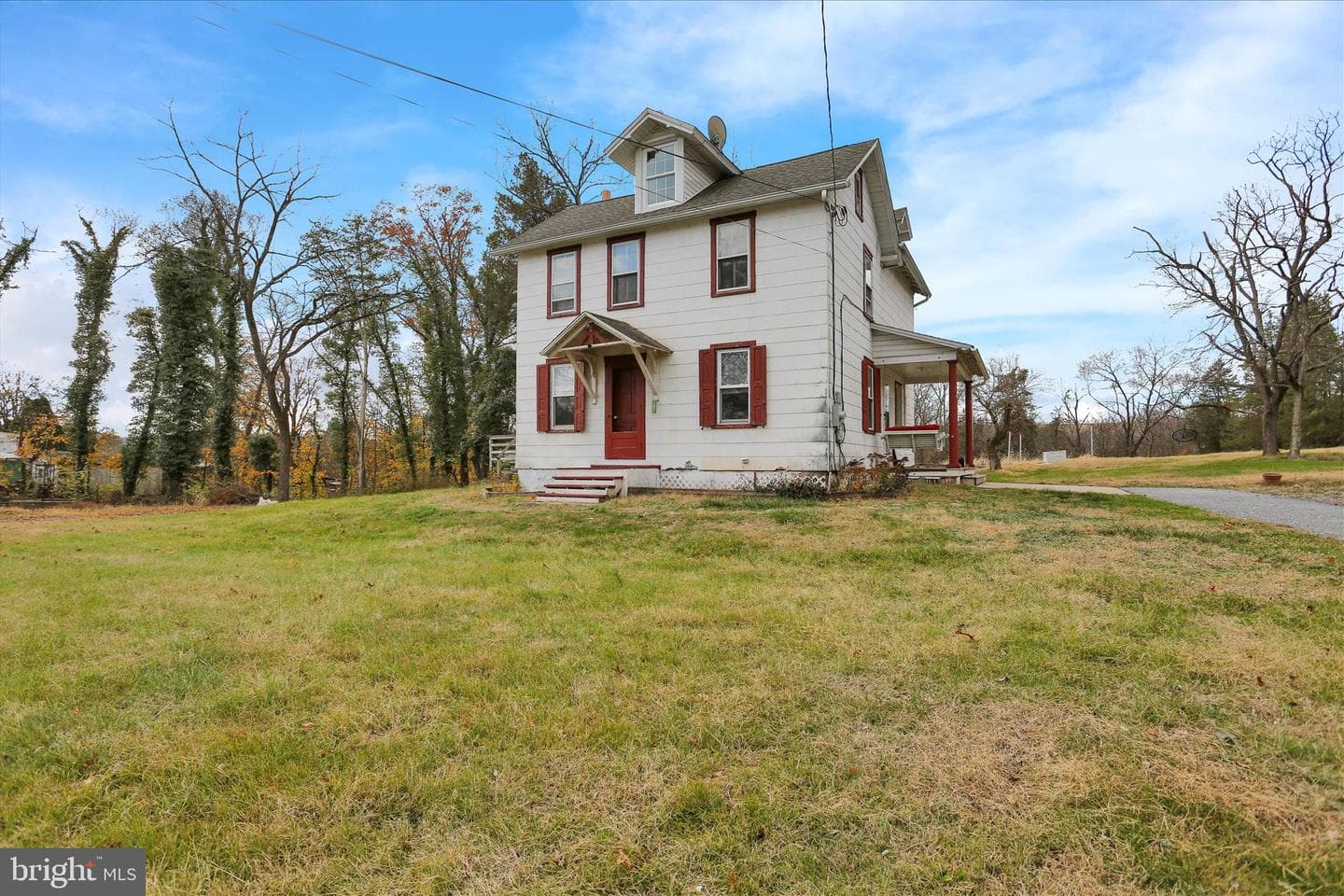 320 S Baumstown Road photo 2