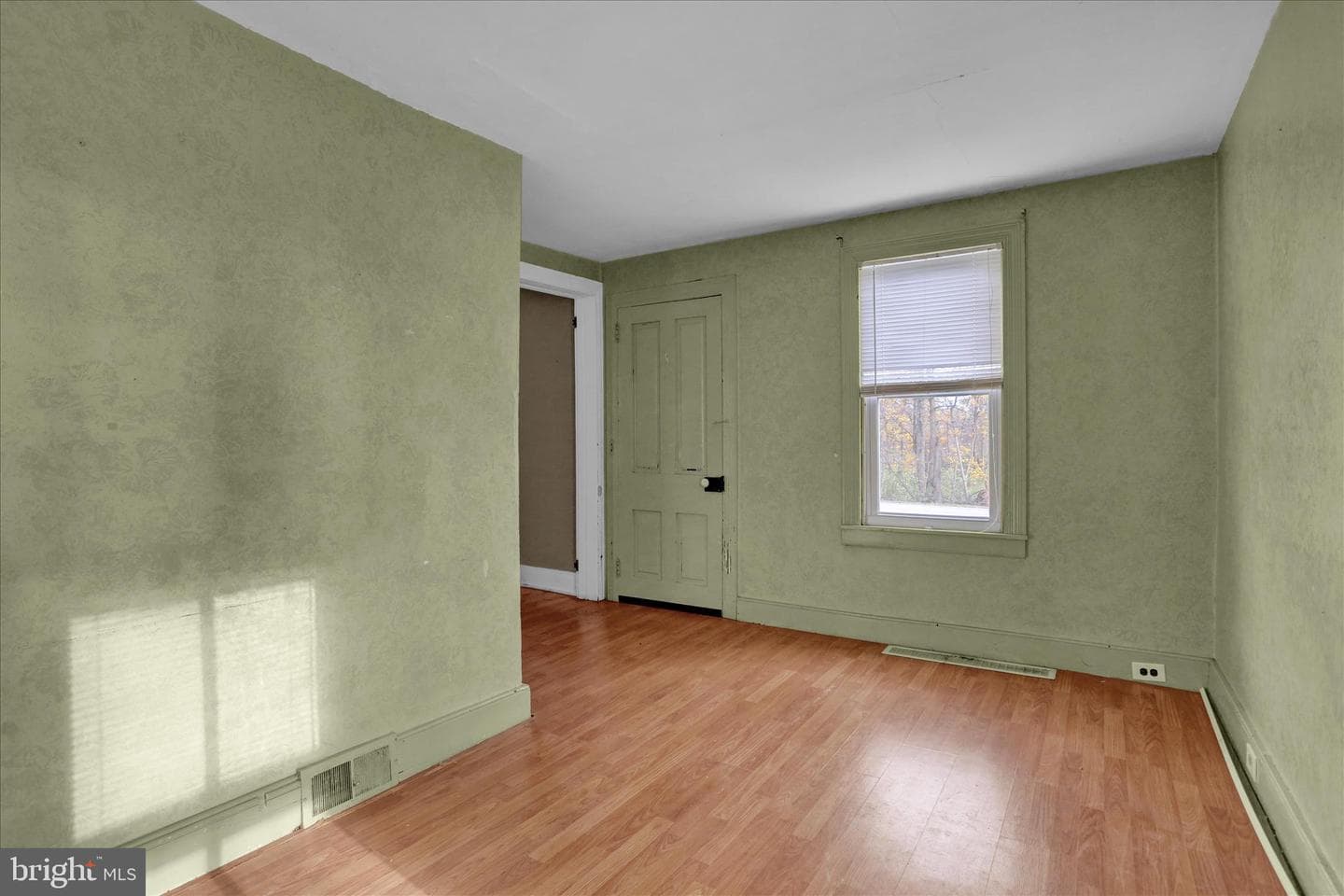 320 S Baumstown Road photo 6