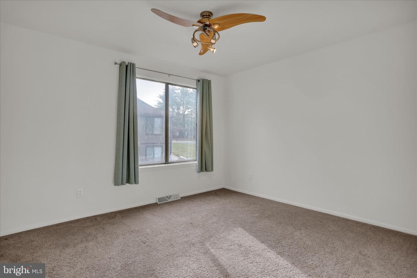 3 Willow Way photo 23
