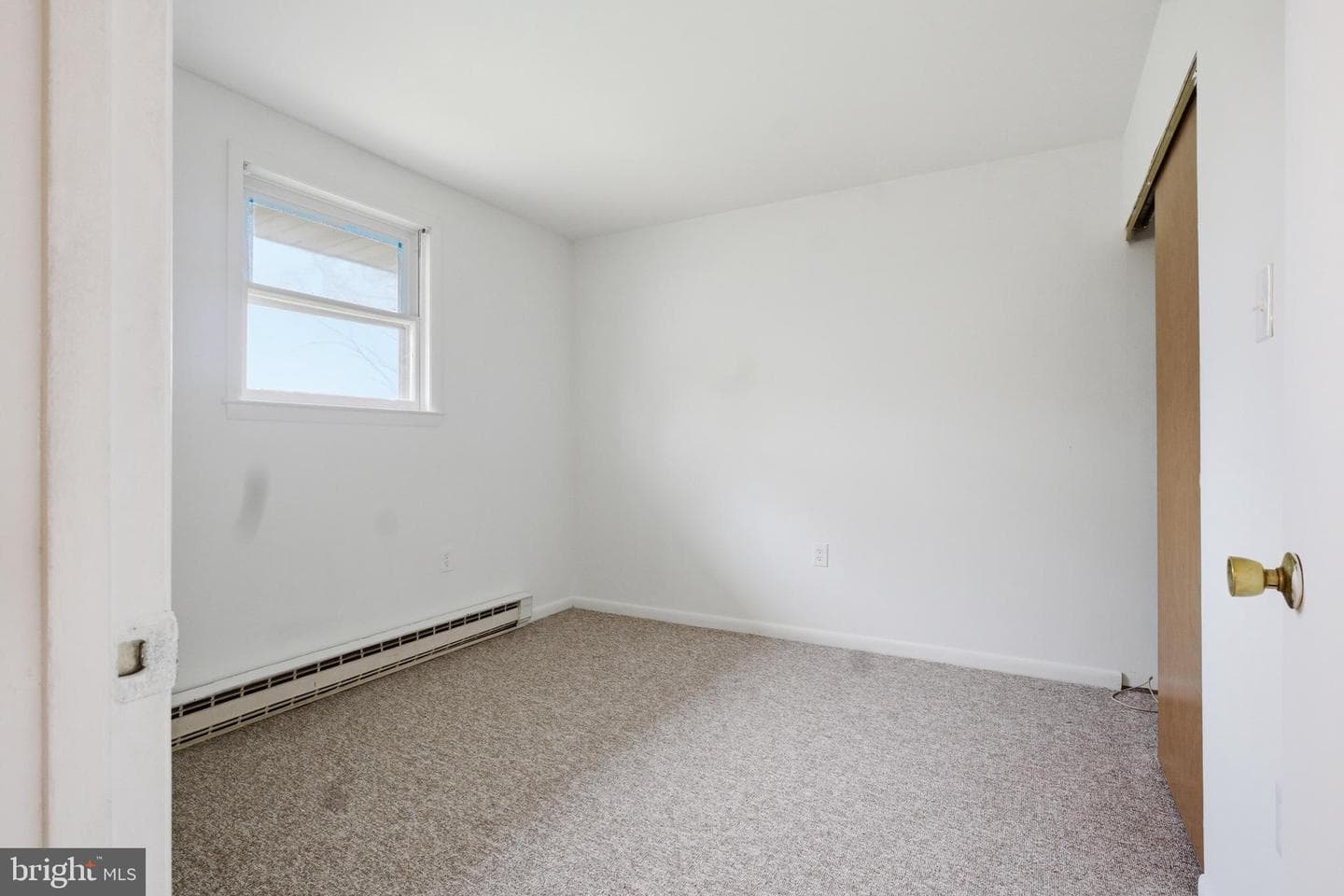 144 W Gaul Street photo 10