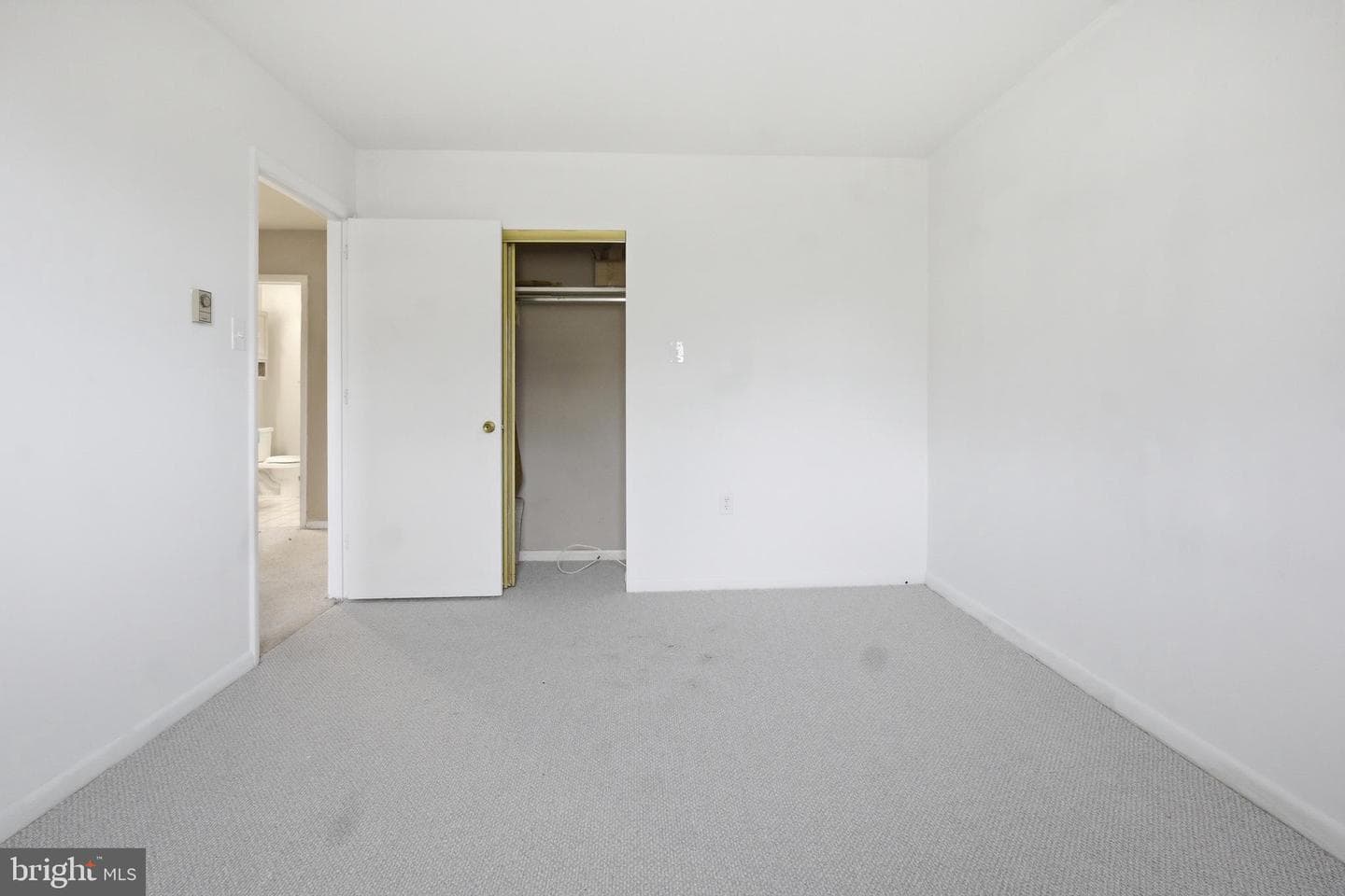 144 W Gaul Street photo 14