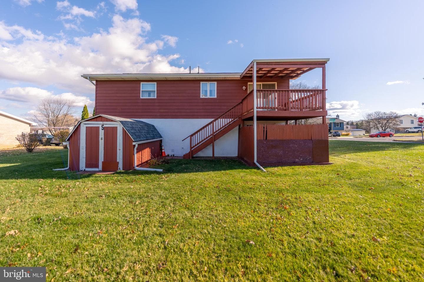 38 S Herbein Drive photo 22