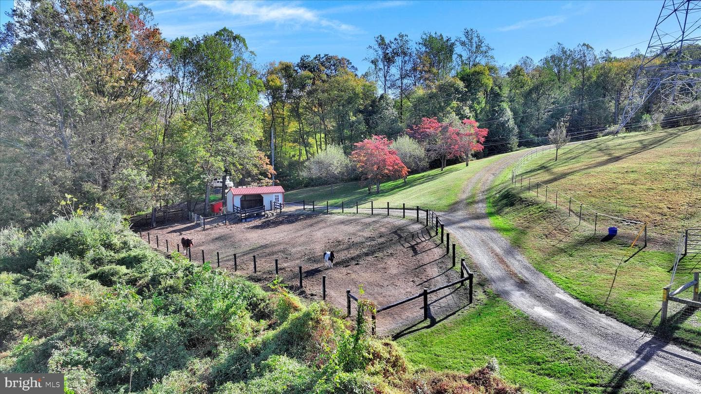 122 Witmer Road photo 21